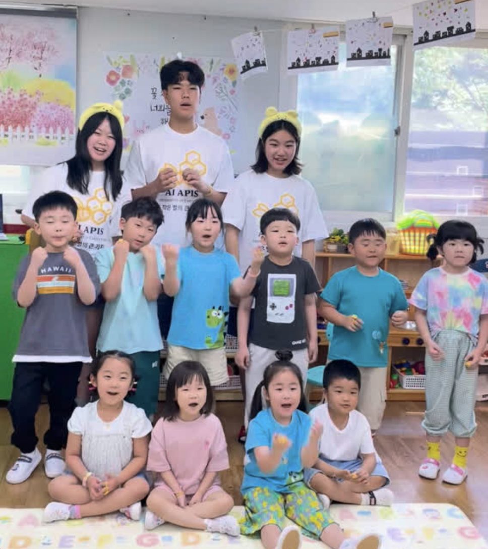The BeeWise team with a kindergarten class